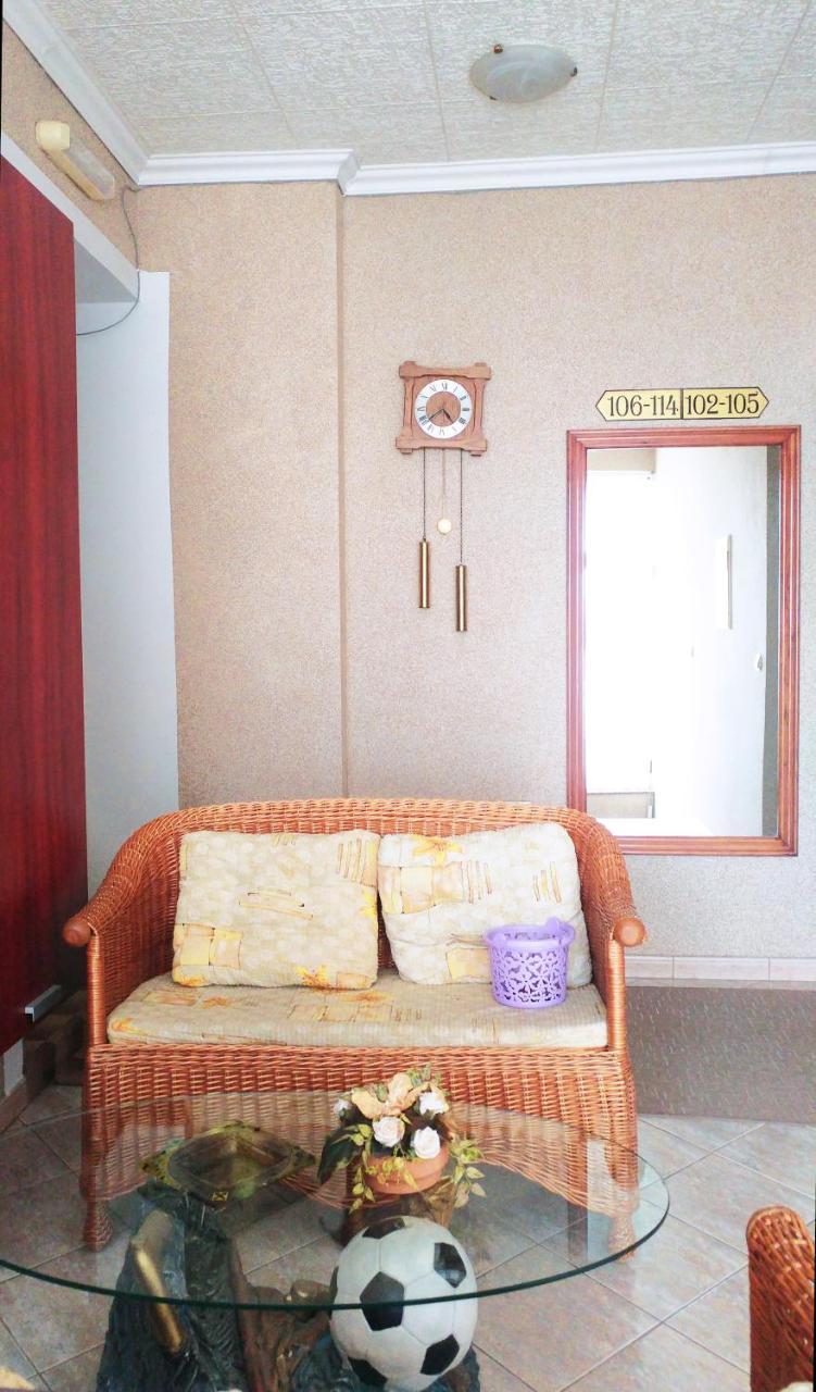 Hotel Derby Orasje 외부 사진