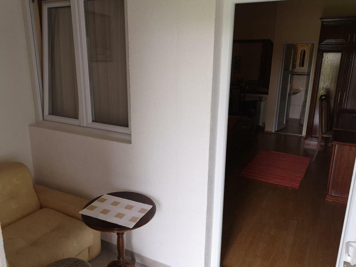 Hotel Derby Orasje 외부 사진